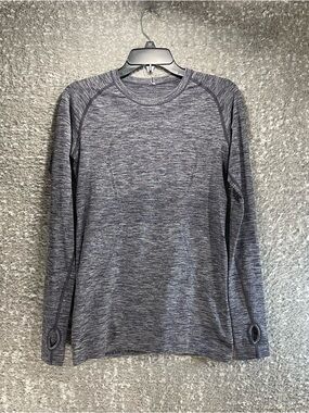 Lululemon Run Swiftly Tech Long Sleeve Gray Size 8 Stretch Thumbholes